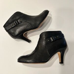 Anyi Lu Black Leather Ankle Booties Dressy Heeled 37.5 Made in Italy
